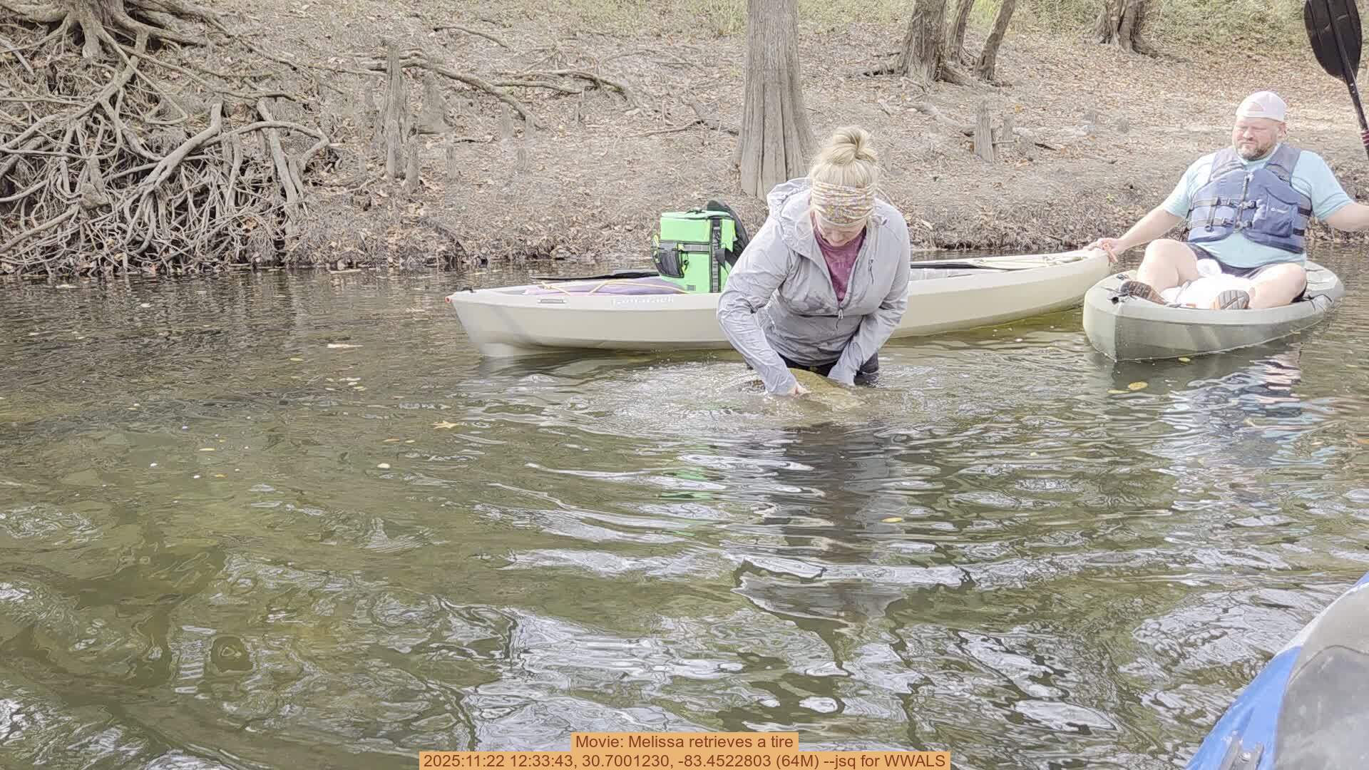 Movie: Melissa retrieves a tire, 2025:11:22 12:33:43, 30.7001230, -83.4522803 (64M) --jsq for WWALS