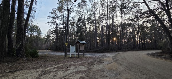 Kiosk, Langdale Park Boat Ramp, Withlacoochee River @ North Valdosta Road 2026-02-19 --jsq for WWALS
