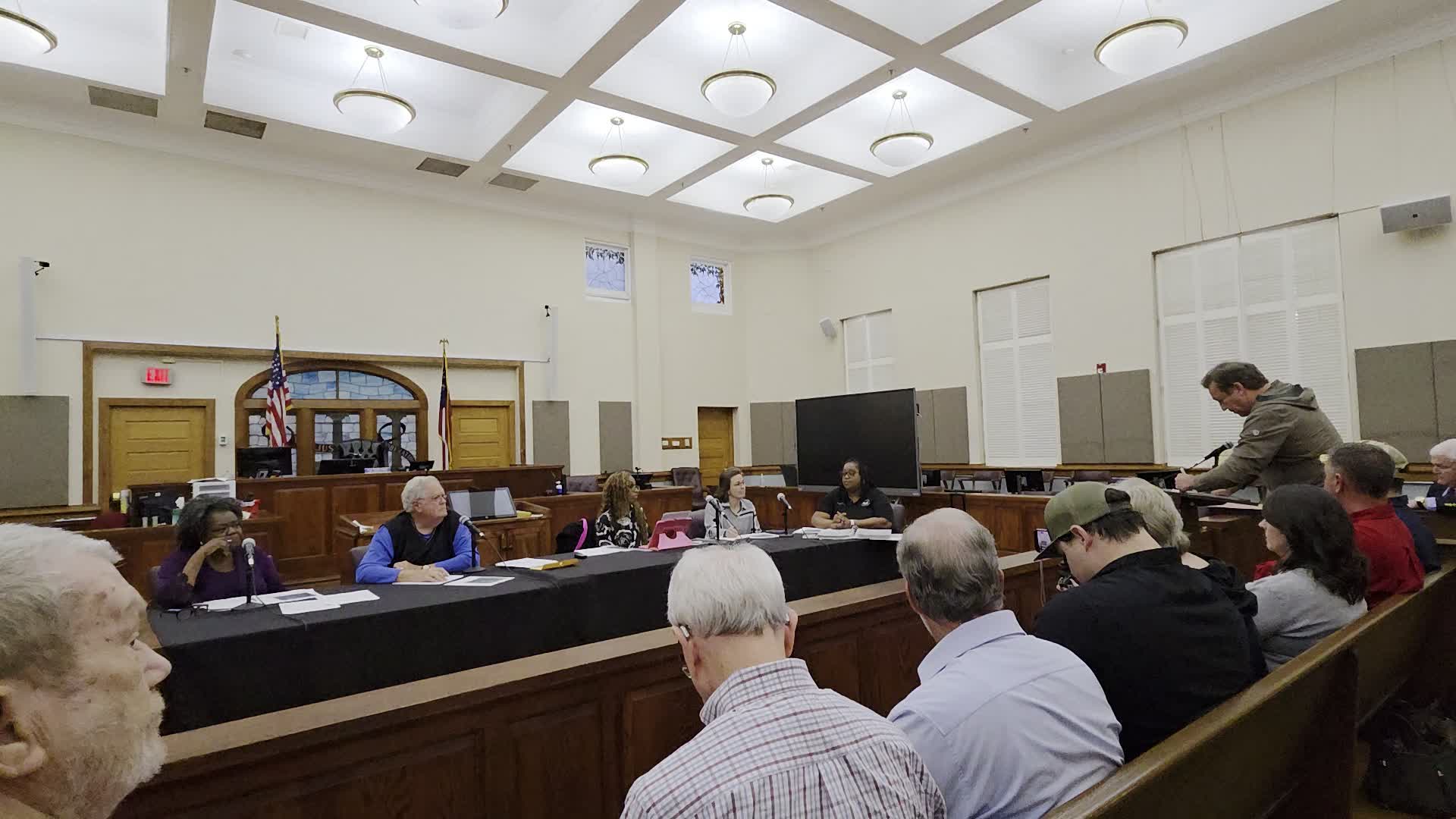 Movie: Marvin Peavy, 1500 acre farm in Tift and Irwin Counties, big lake, mentioned opposition in Ware and Brantley Counties, worried about water, and about datacenters not lasting. (330M)