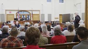 [Movie: I'll clear the room --Chair (4.6M)]