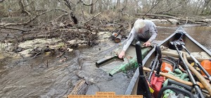 [Trash bin heavy, 2026:02:28 10:05:48, 30.8631144, -83.3224637 --jsq for WWALS]