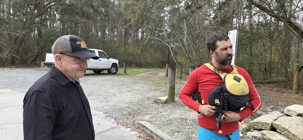 VLPRA shuttle drivers, Chris and Paul Batts, 2026:03:07 08:49:34, 30.8513113, -83.3472943 --jsq for WWALS