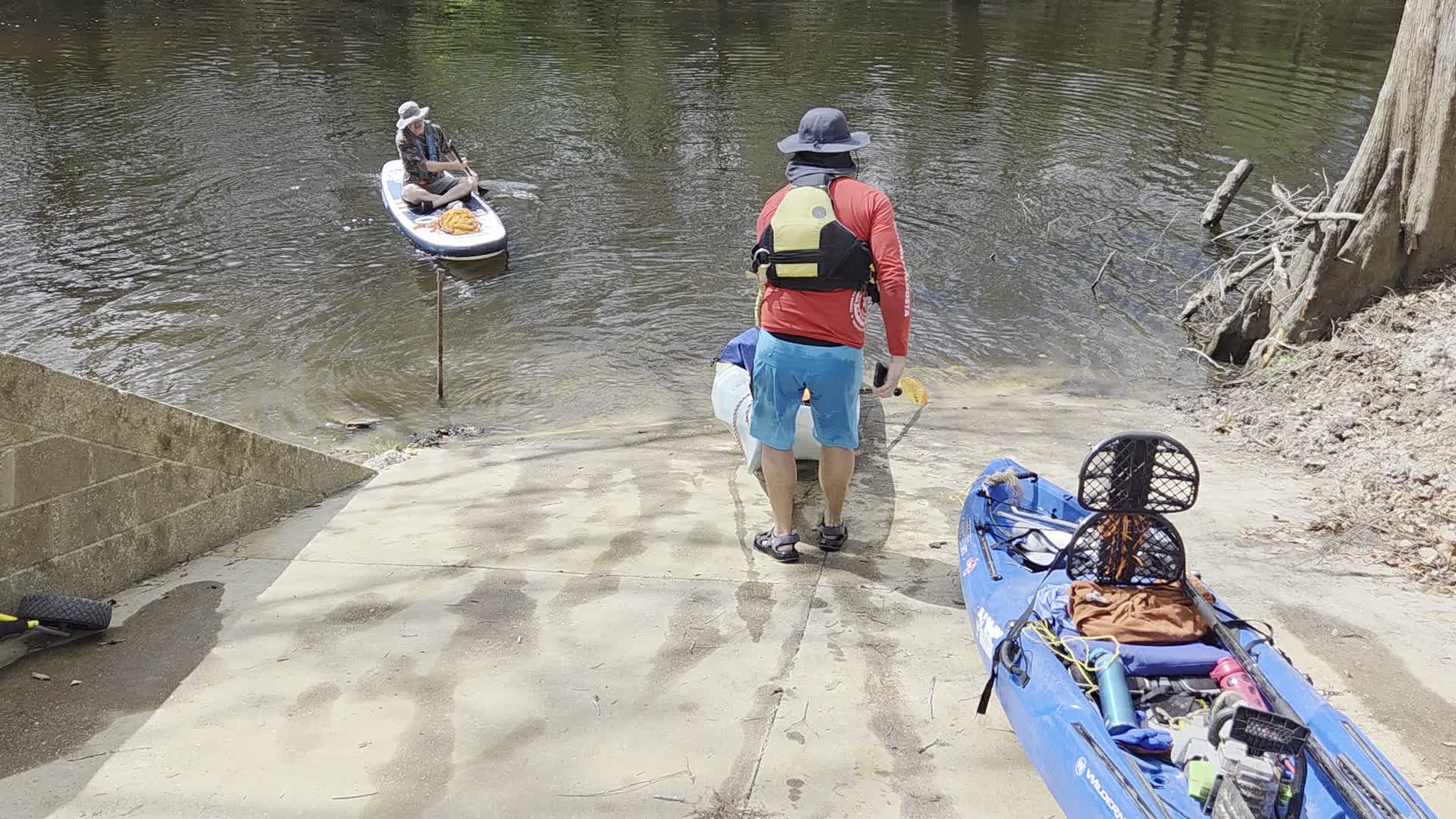 Movie: A few more coming, 2026:03:07 11:28:00, 30.8380091, -83.3699879 (22M) --jsq for WWALS