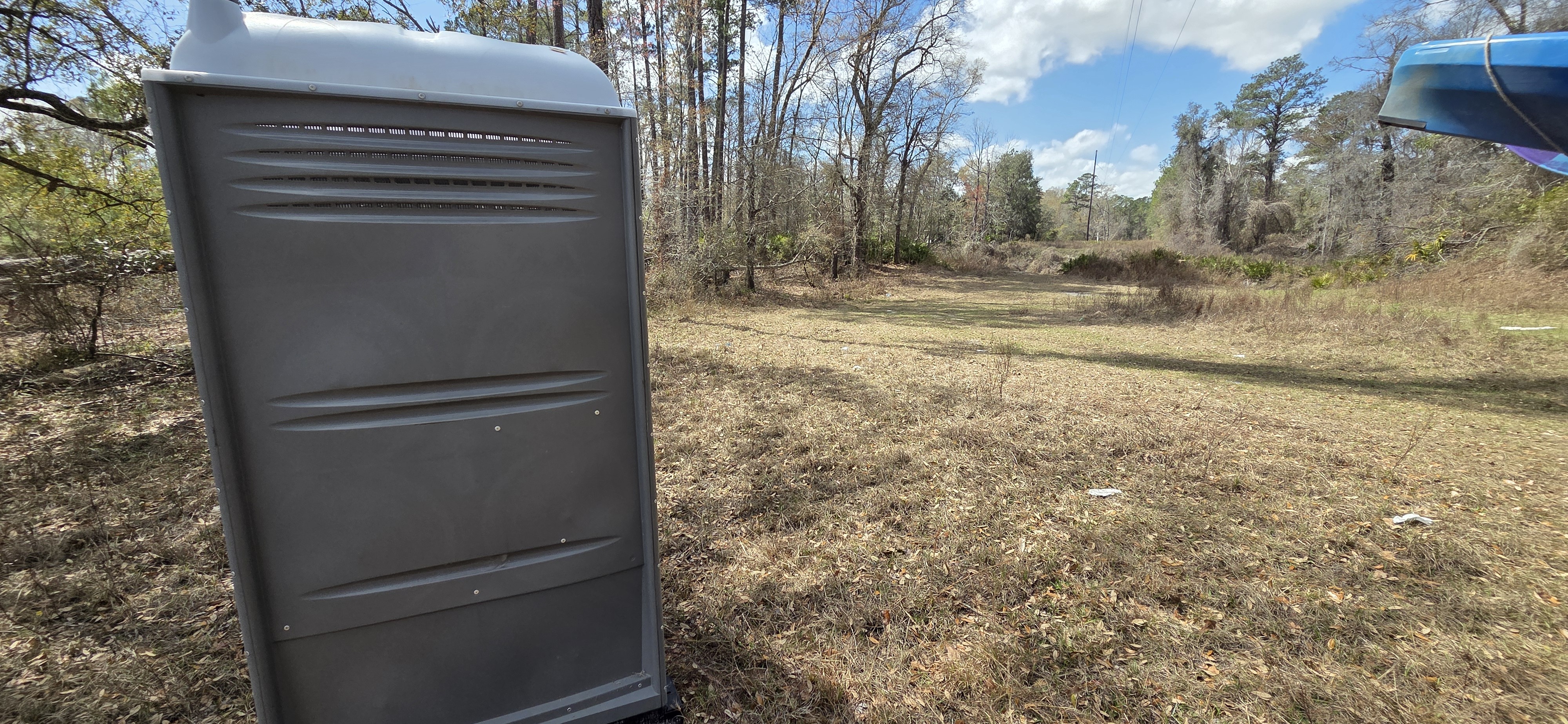 Port-A-Pottie at Spook Bridge Landing, 2026:03:07 12:53:36, 30.7895237, -83.4509844 --jsq for WWALS