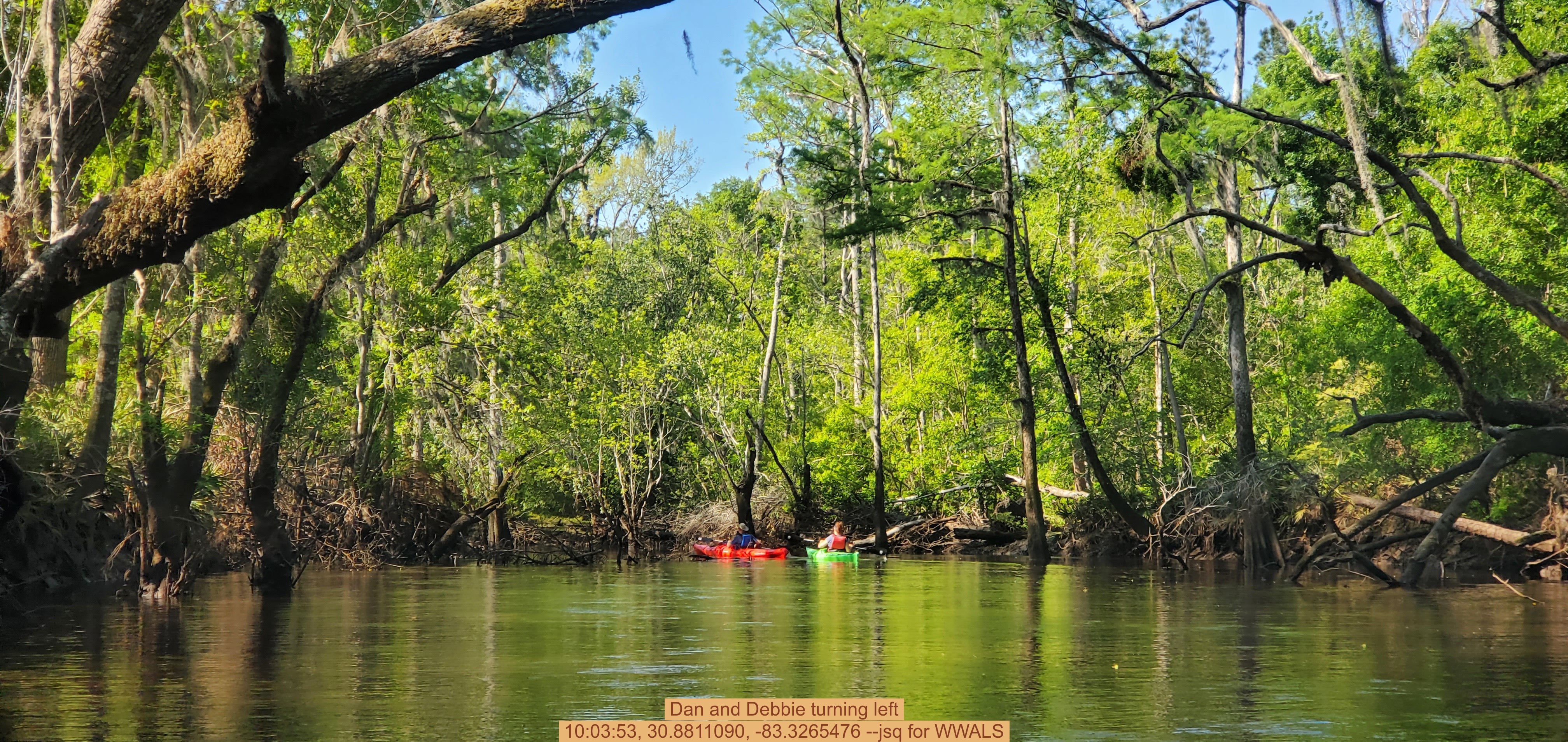 Dan and Debbie turning left, 10:03:53, 30.8811090, -83.3265476 --jsq for WWALS