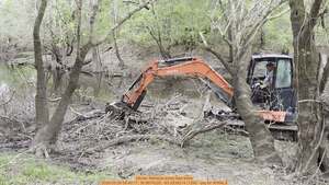 [Movie: Remove some tree limbs, 2026:03:29 09:40:17, 30.8874220, -83.3238214 (12M) --jsq for WWALS]