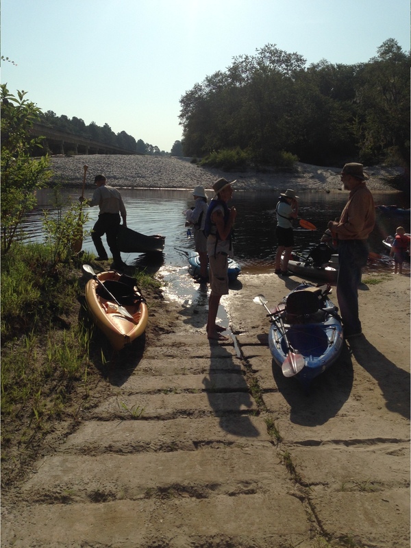 Portrait, embarking, Lakeland Boat Ramp, --GQ C2 09:05:29, 31.0458861, -83.0436083