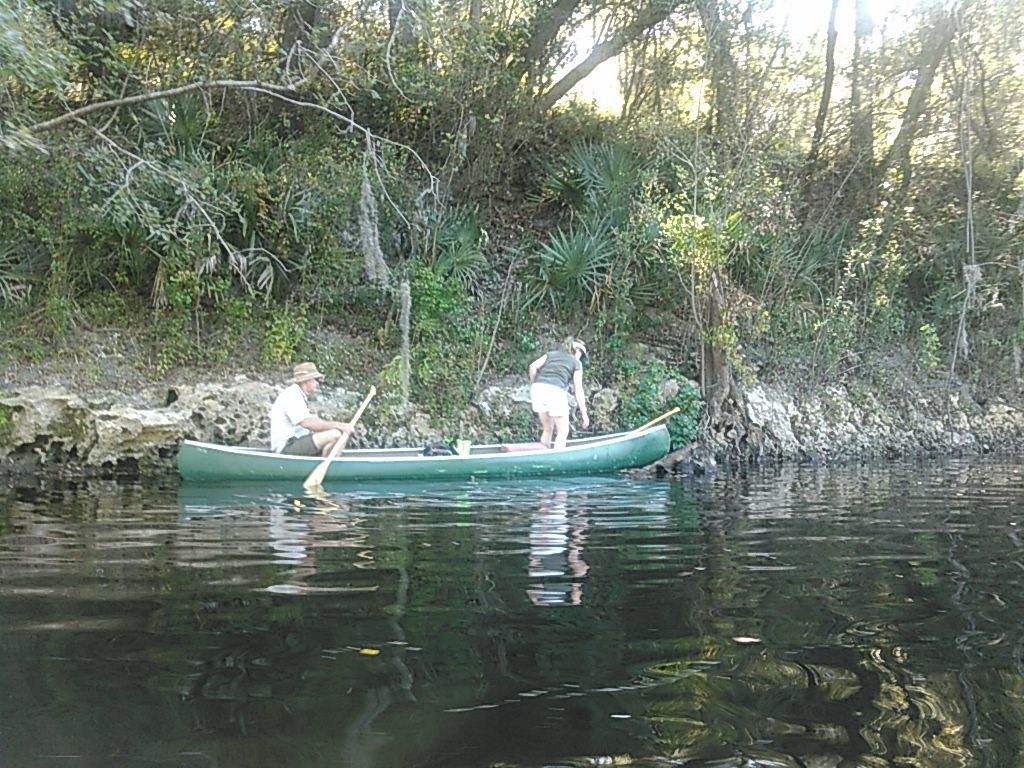 Chris and Deanna picking up trash 30.5956001, -83.2593307