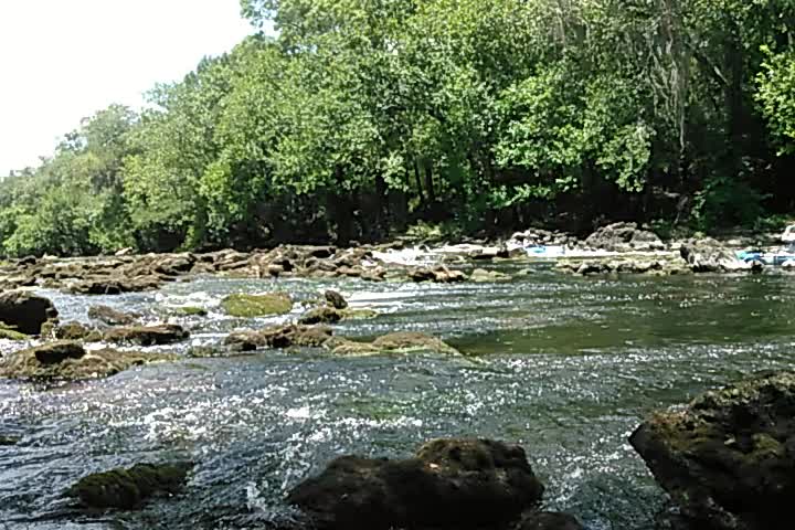 Movie: Paddled right through the shoals (2.9M)