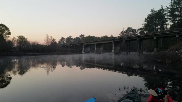 Movie: Fog below US 441 bridge, 07:30:48, 30.6817918, -82.5601370 (10M)