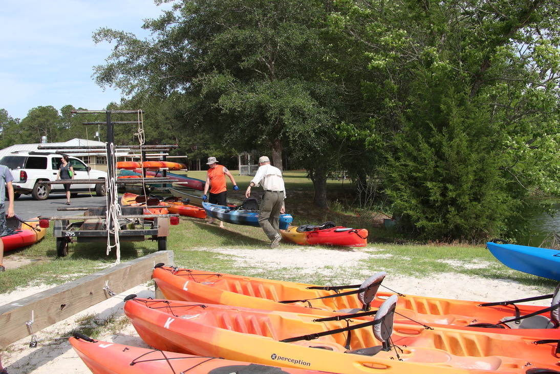 Bret helping a canoe out