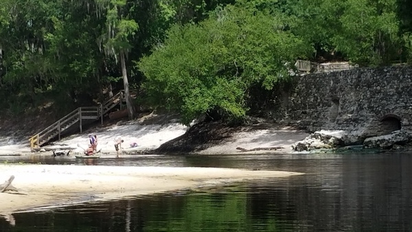 Carry the boats up those stairs, 2017:05:20 15:33:34, 30.3947222, -82.9352778 --jsq for WWALS