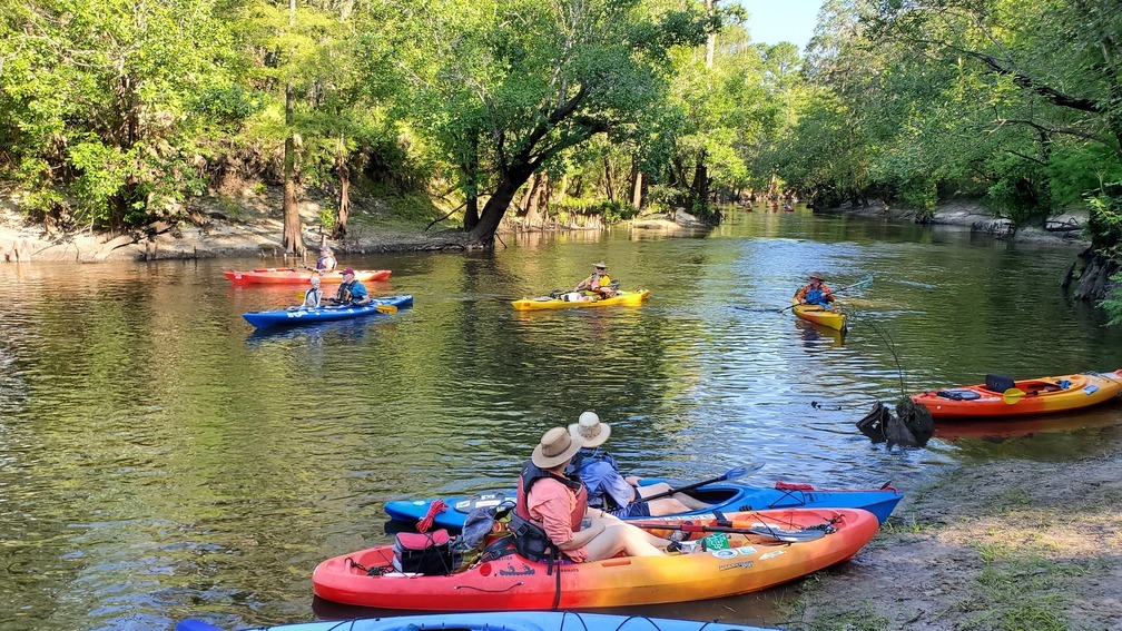 Paddler seems malnourished, 08:58:35, 30.8471616, -83.3475423