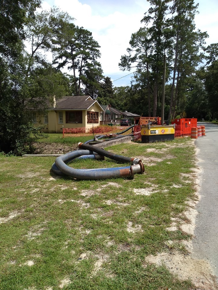 Vacuum pipe on bridge