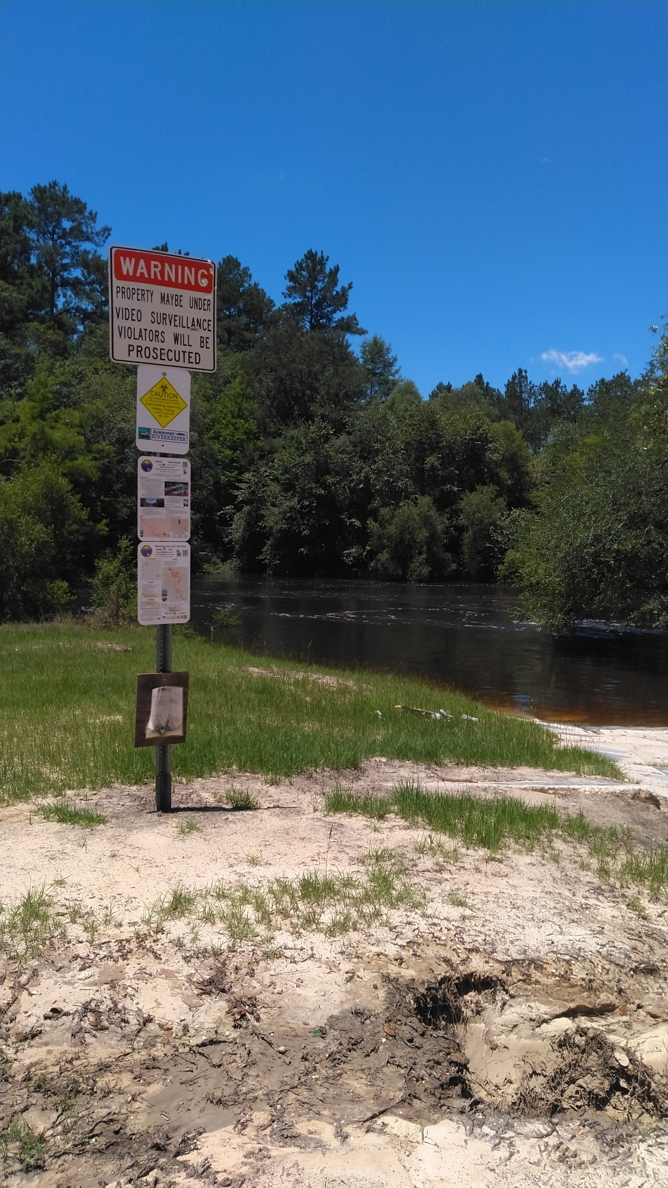 Nankin Boat Ramp signs (rotated)