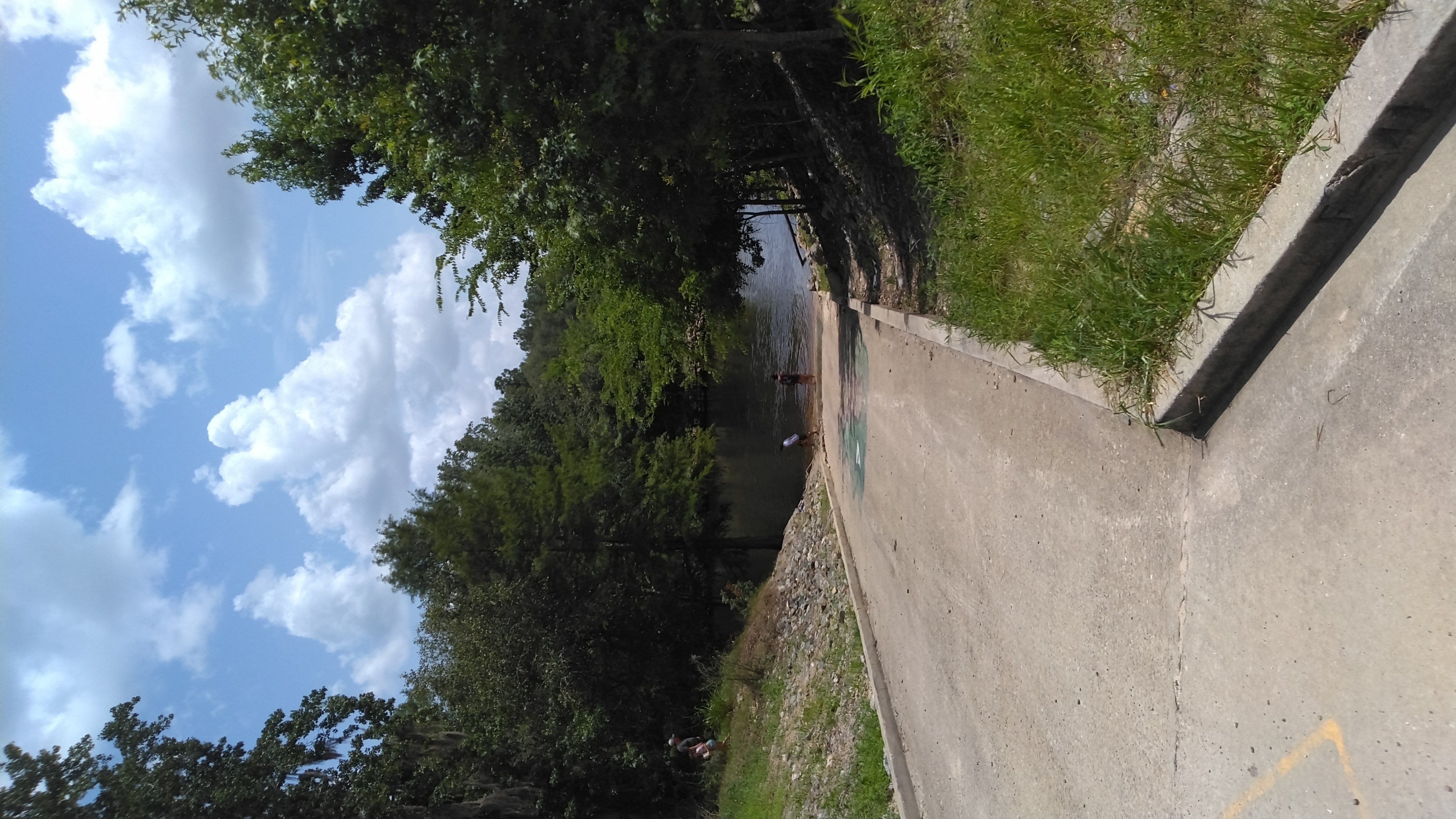 State Line Boat Ramp with people