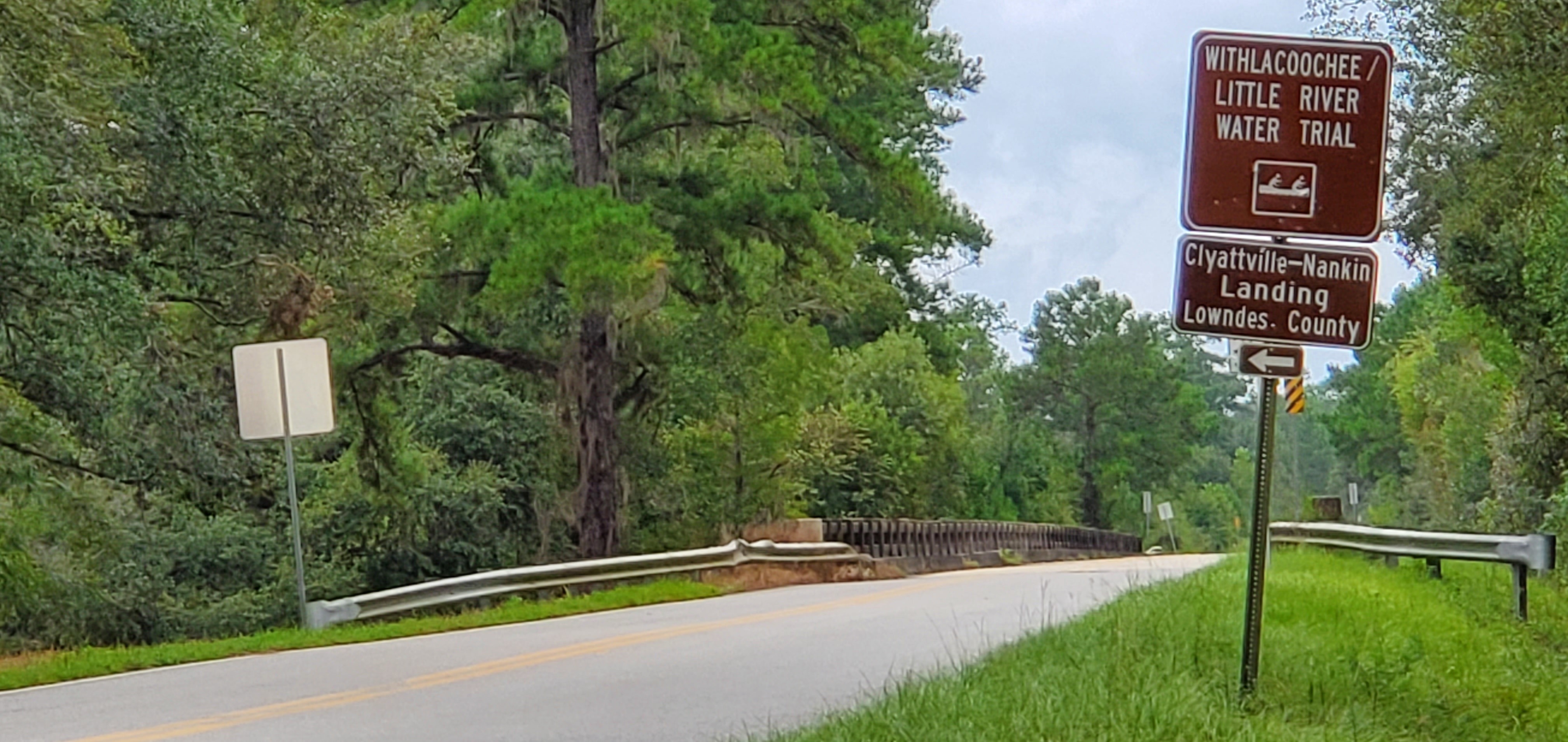 Clyattville-Nankin Landing, WLRWT, Lowndes County road sign