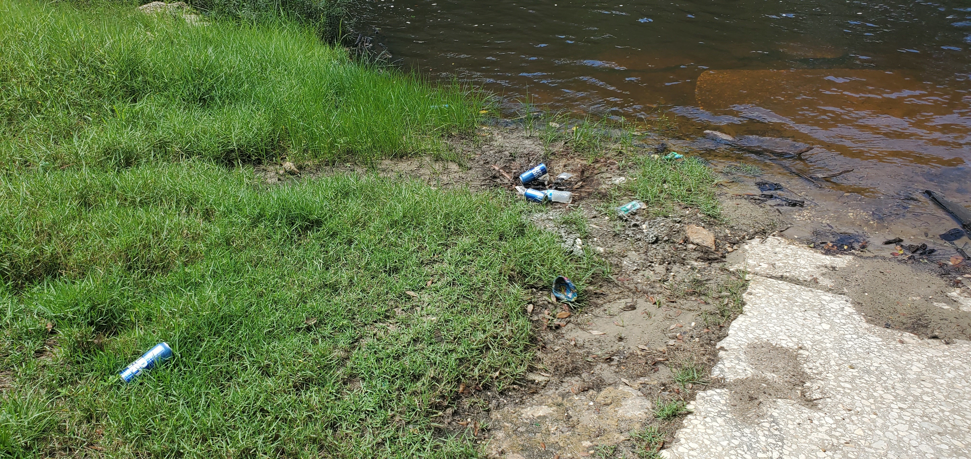 Trash at Nankin Boat Ramp