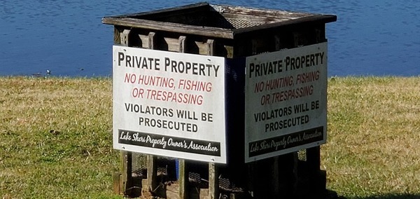 Private Property sign, 10:23:29, 30.8521530, -83.3288700