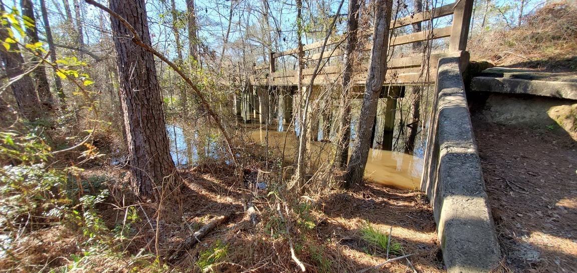 Water under Spook Bridge