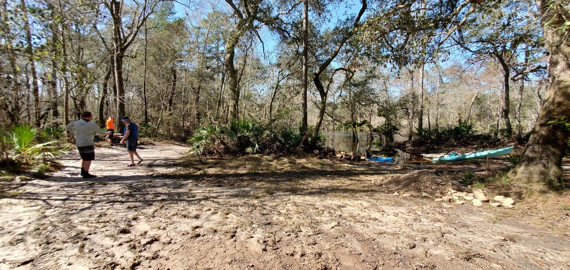 Paddlers and boats, 11:29:31, 30.8160291, -83.4244580