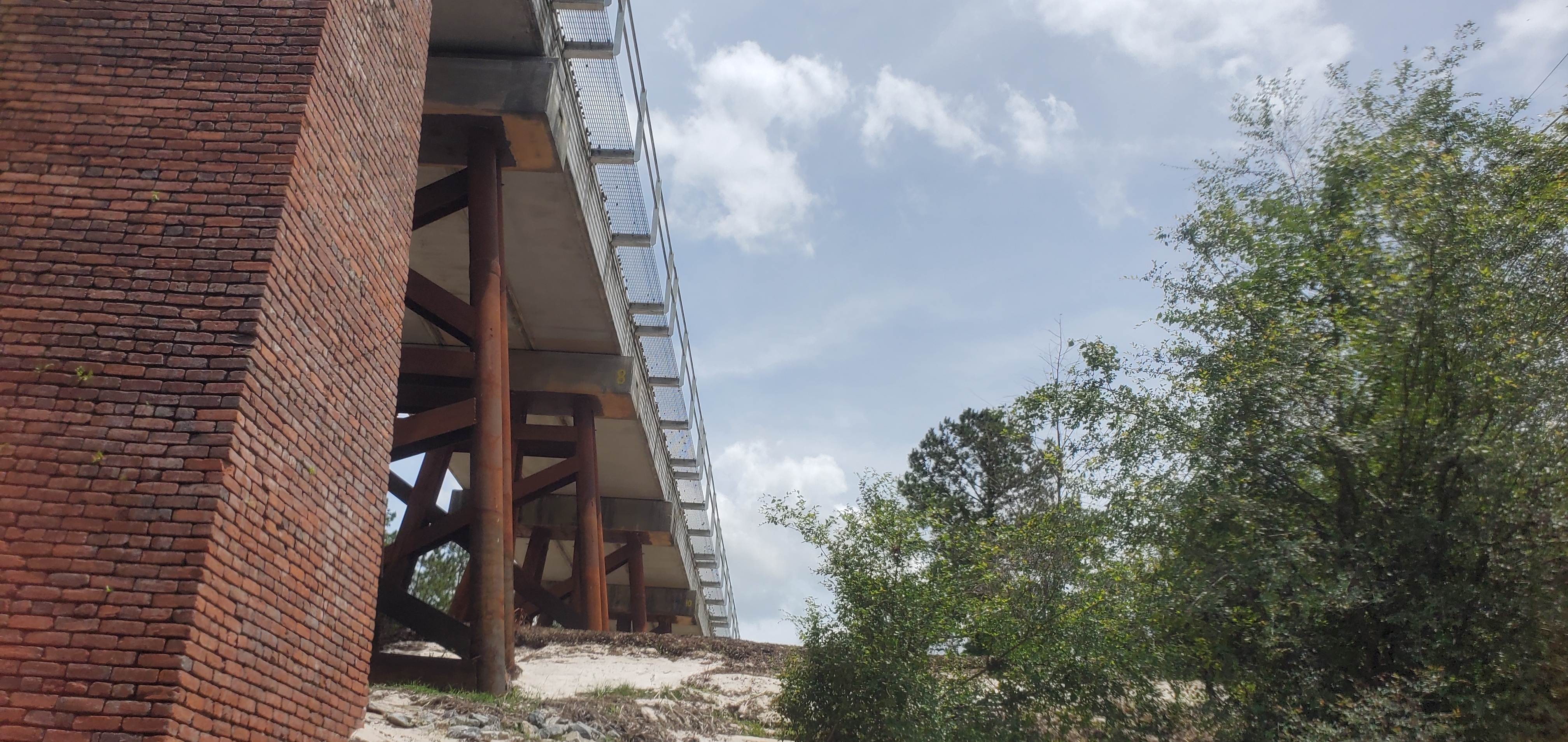 RR Bridge, left bank from upstream, 13:51:58, 30.3266400, -82.7378500