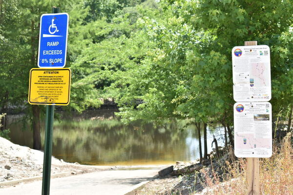 Signs, State Line Boat Ramp 2021-05-27