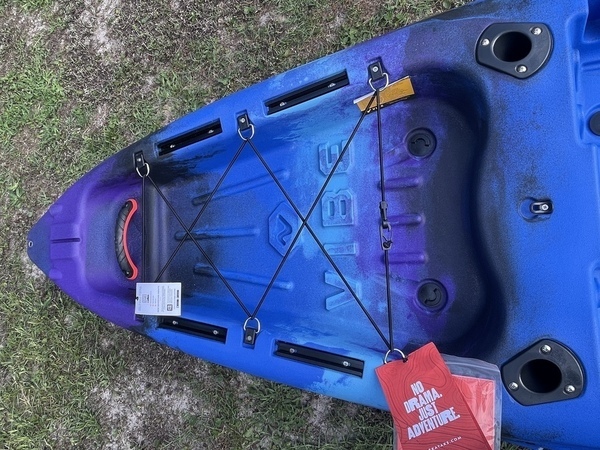 Kayak stern top