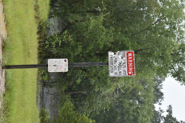 Signs, Nankin Boat Ramp 2021-08-05