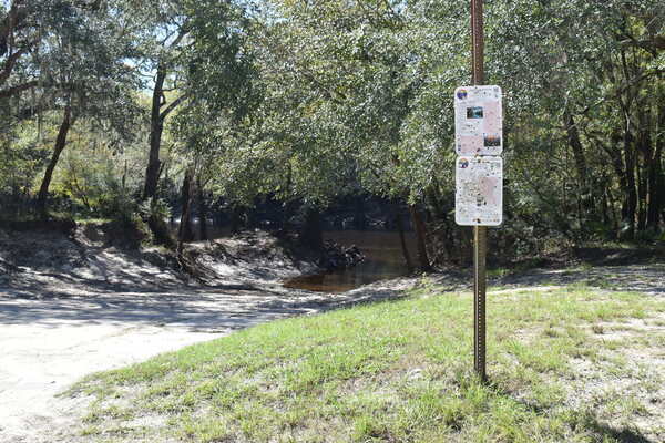 Knights Ferry Boat Ramp Sign, Withlacoochee River @ 2021-10-21