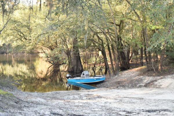 Knights Ferry Boat Ramp Water Level, Withlacoochee River @ 2021-11-04