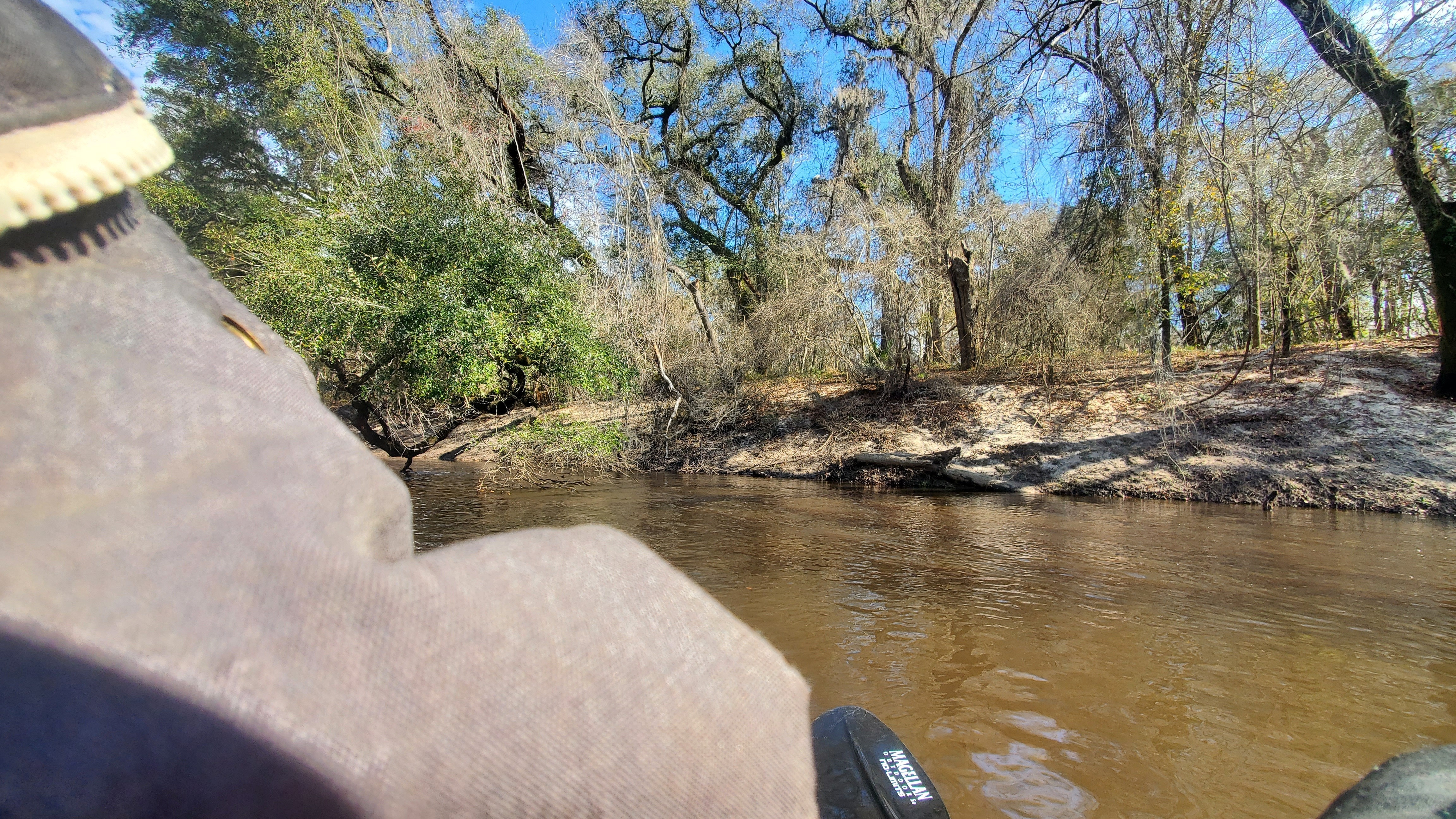 Sandy left (east) bank, 12:00:12, 30.4784150, -83.0700909