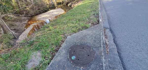 Manhole, 16:04:15, 30.8635059, -83.3018246