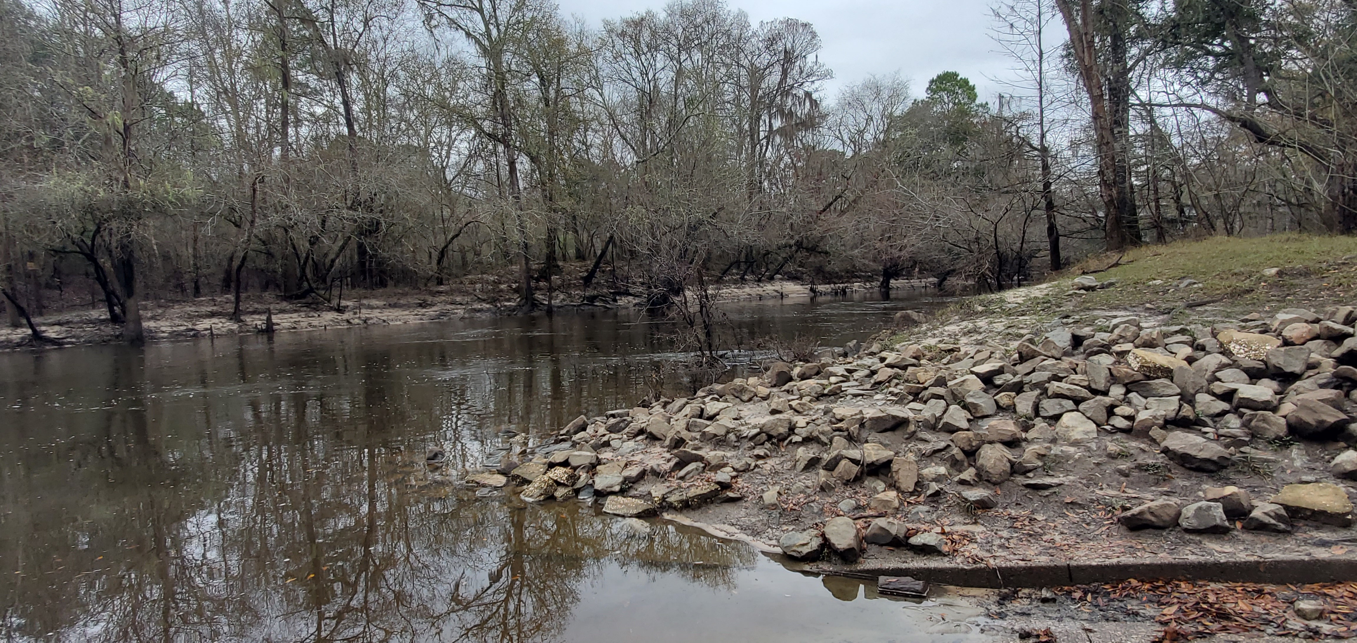 Troupville Boat Ramp, lunch stop, US 84 rapids, Spook Bridge