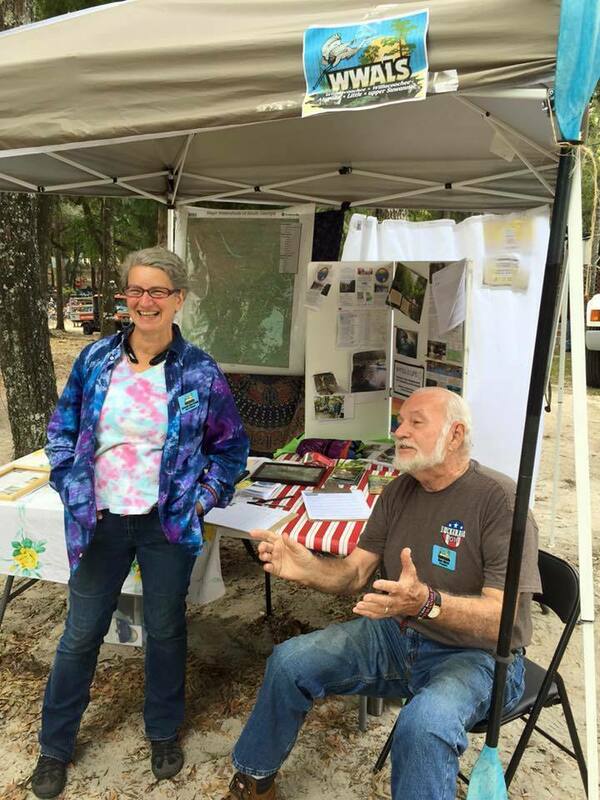 [Gretchen Quarterman and Dave Hetzel by Leeann Drabenstott Culbreath, at Suwannee River Roots Revival 2016-10-15 https://wwals.net/?p=23572]