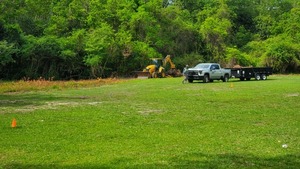 [Backhoe north edge of woods, 10:27:24, 30.8552361, -83.2651406]