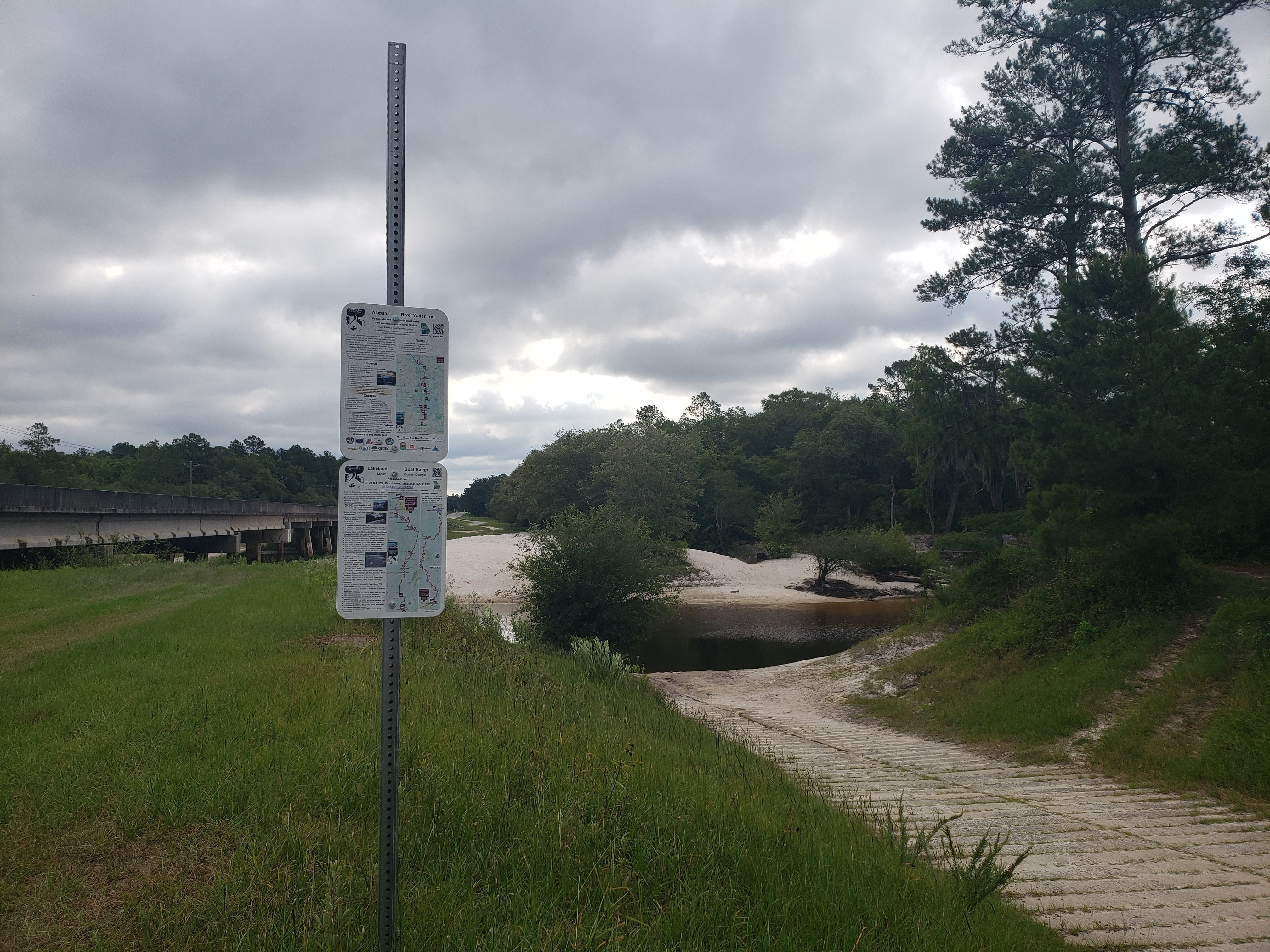 Lakeland Boat Ramp, Alapaha River @ GA 122 2022-06-09