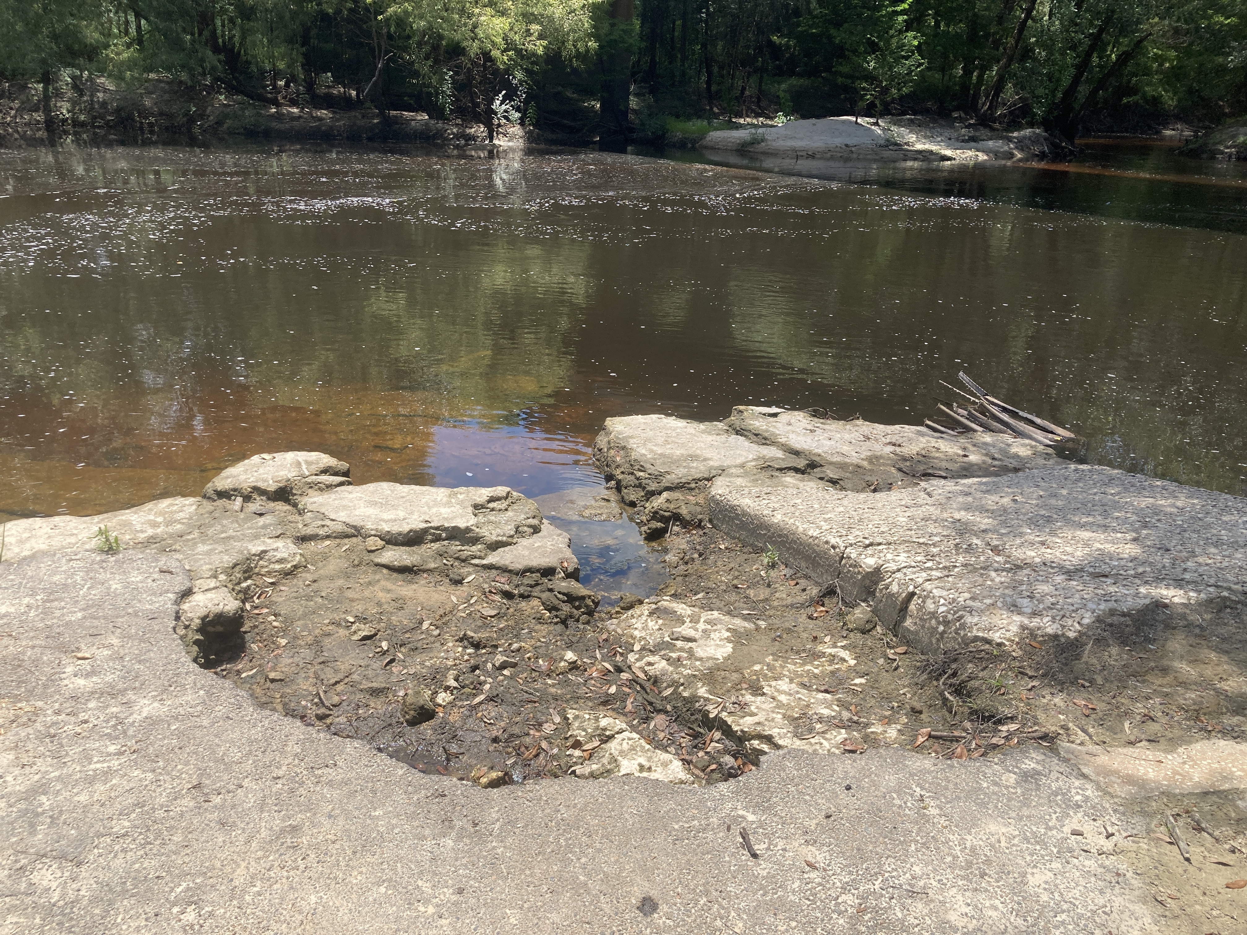 Across, Nankin Boat Ramp, 2022-07-05