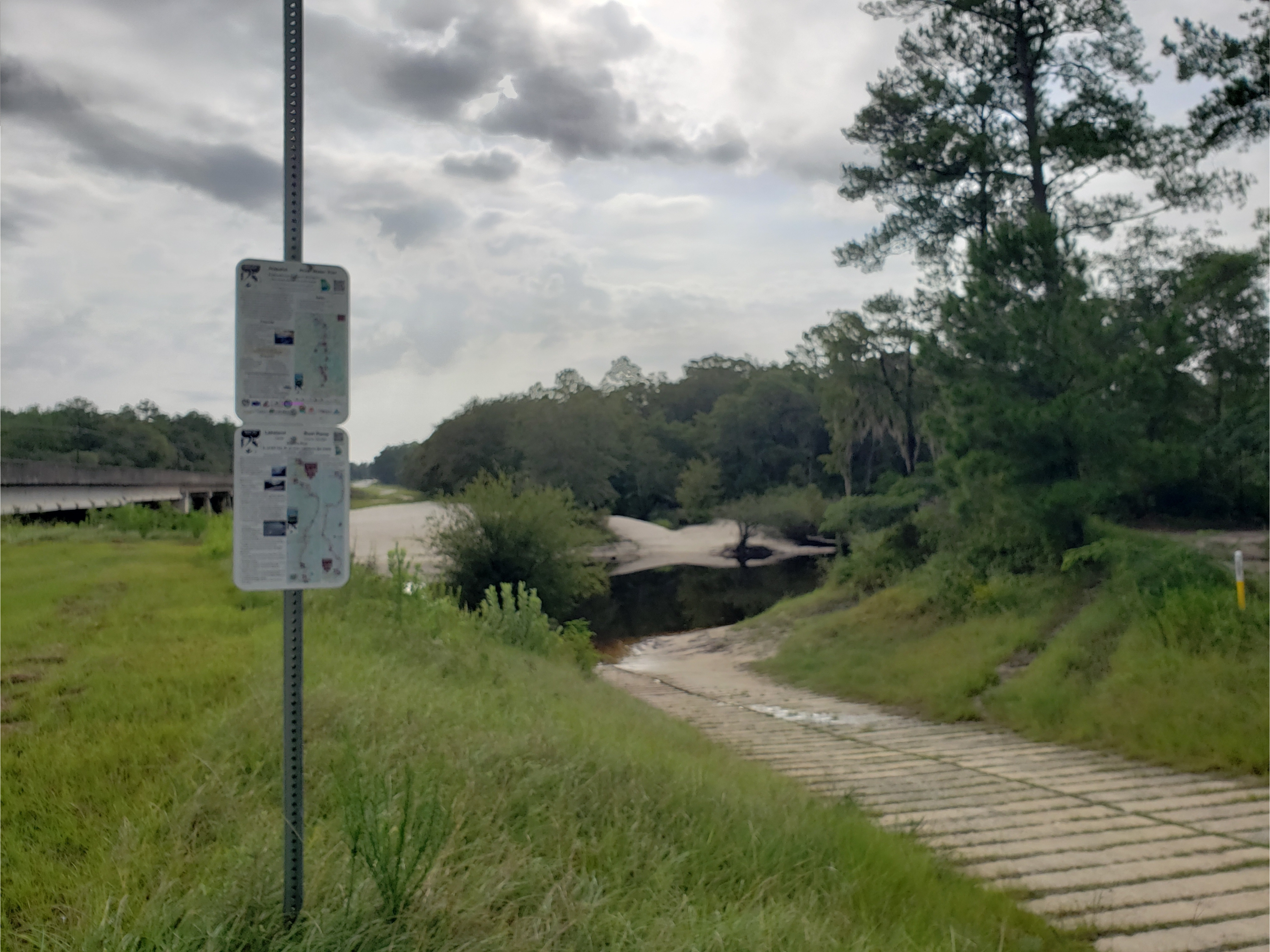 Lakeland Boat Ramp, Alapaha River @ GA 122 2022-08-11