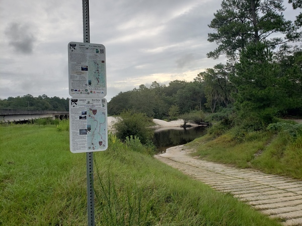 [Lakeland Boat Ramp, Alapaha River @ GA 122 2022-08-25]