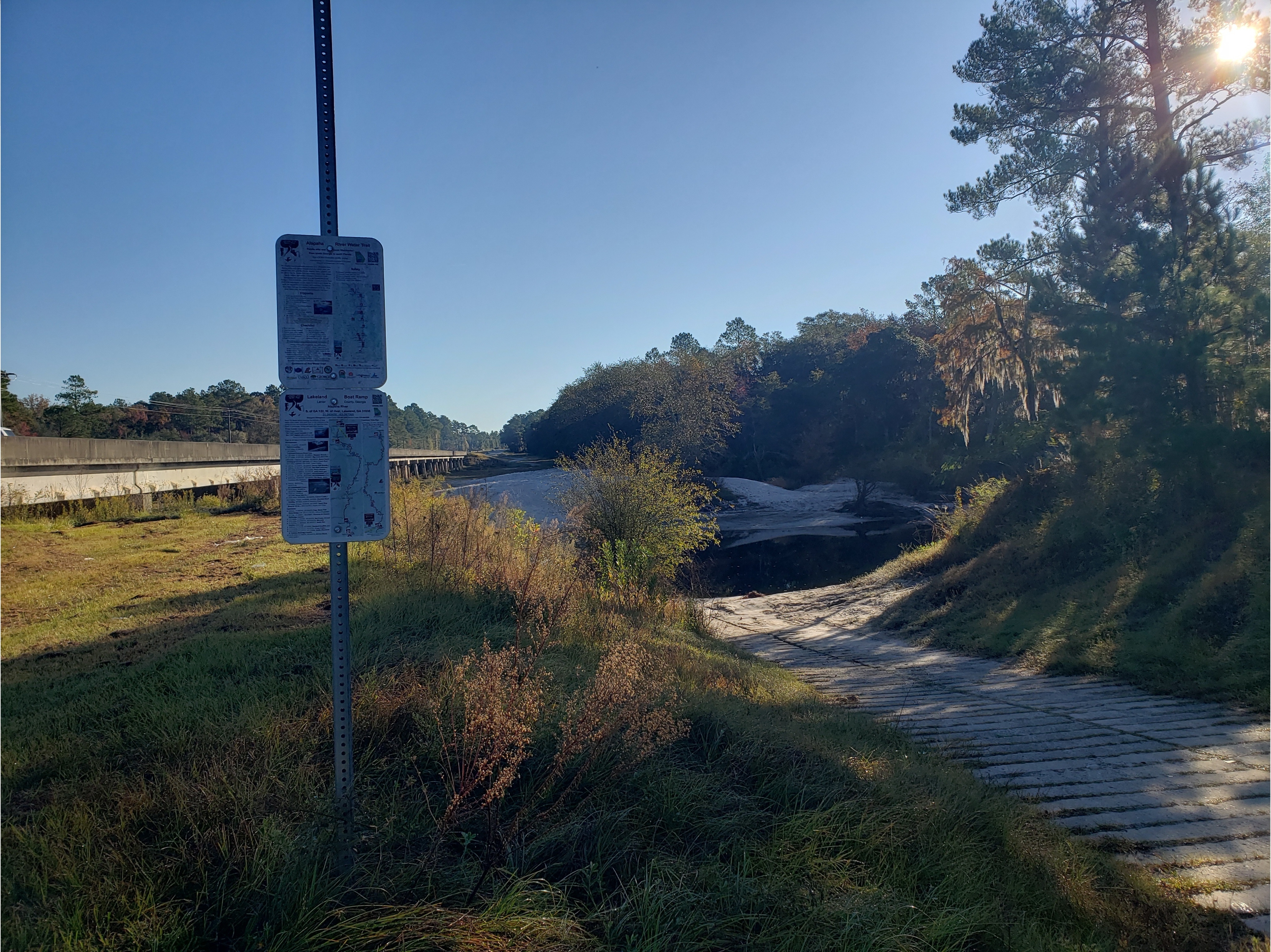 Lakeland Boat Ramp, Alapaha River @ GA 122 2022-10-27