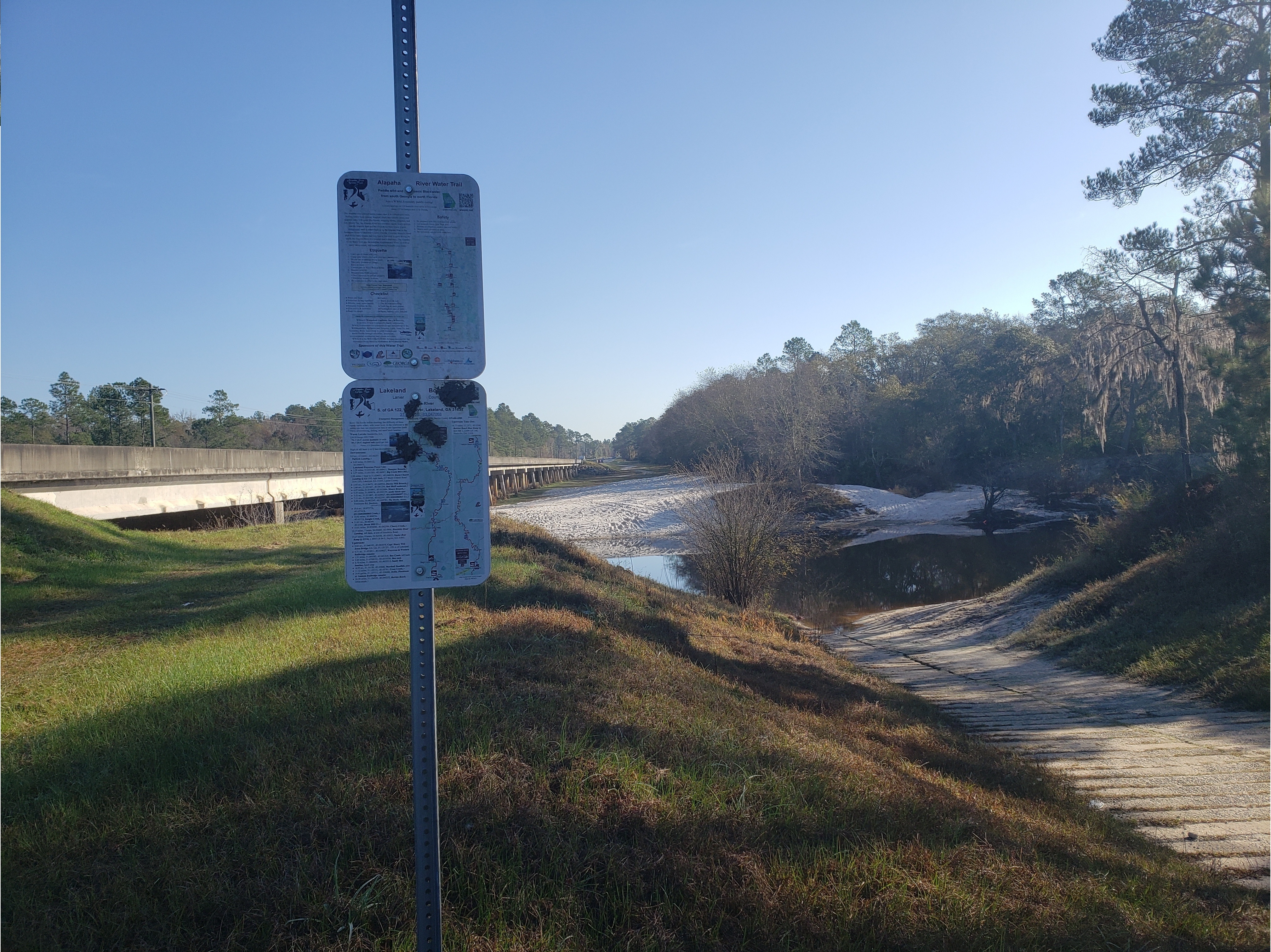 Lakeland Boat Ramp, Alapaha River @ GA 122 2022-12-08