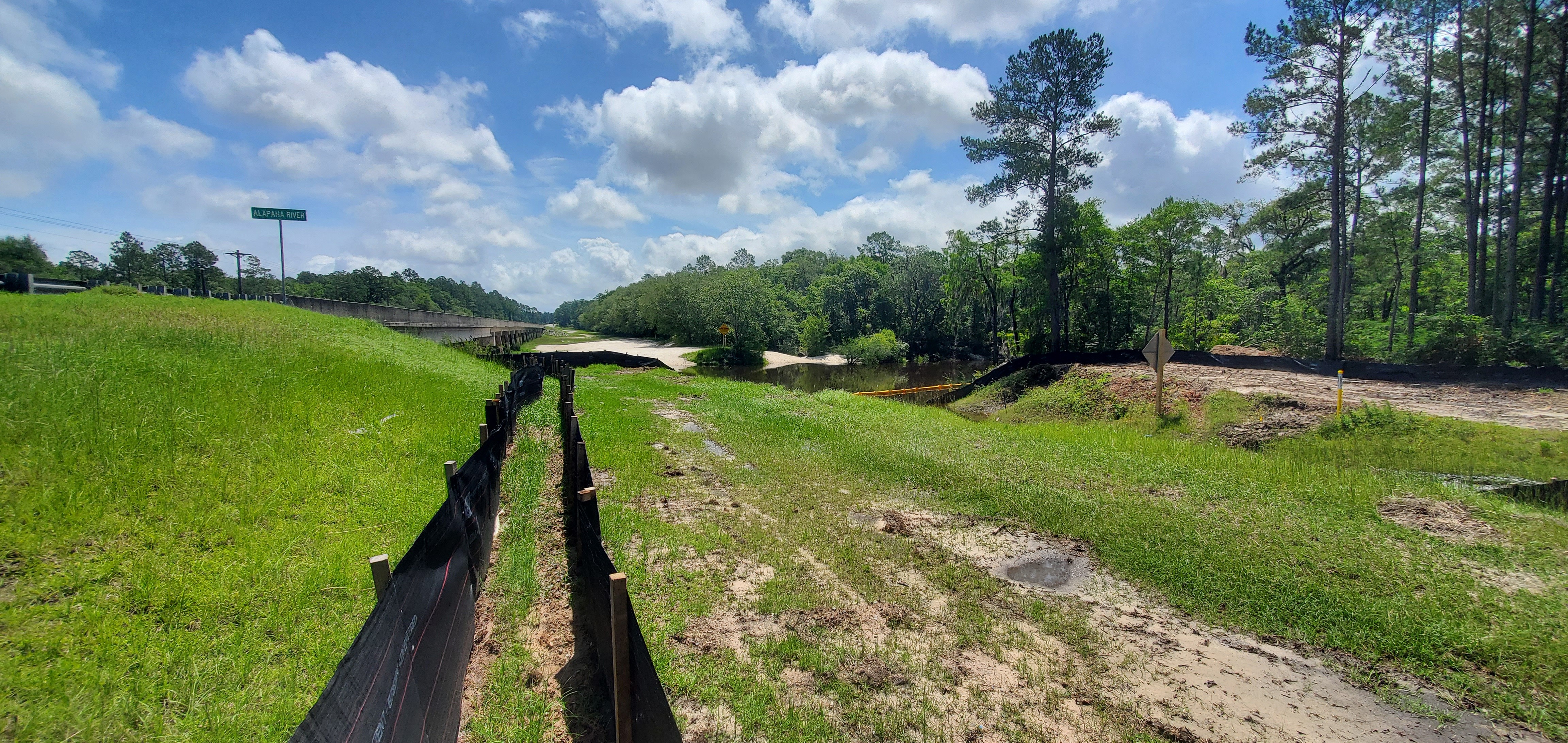 Double silt fence 2023-06-20