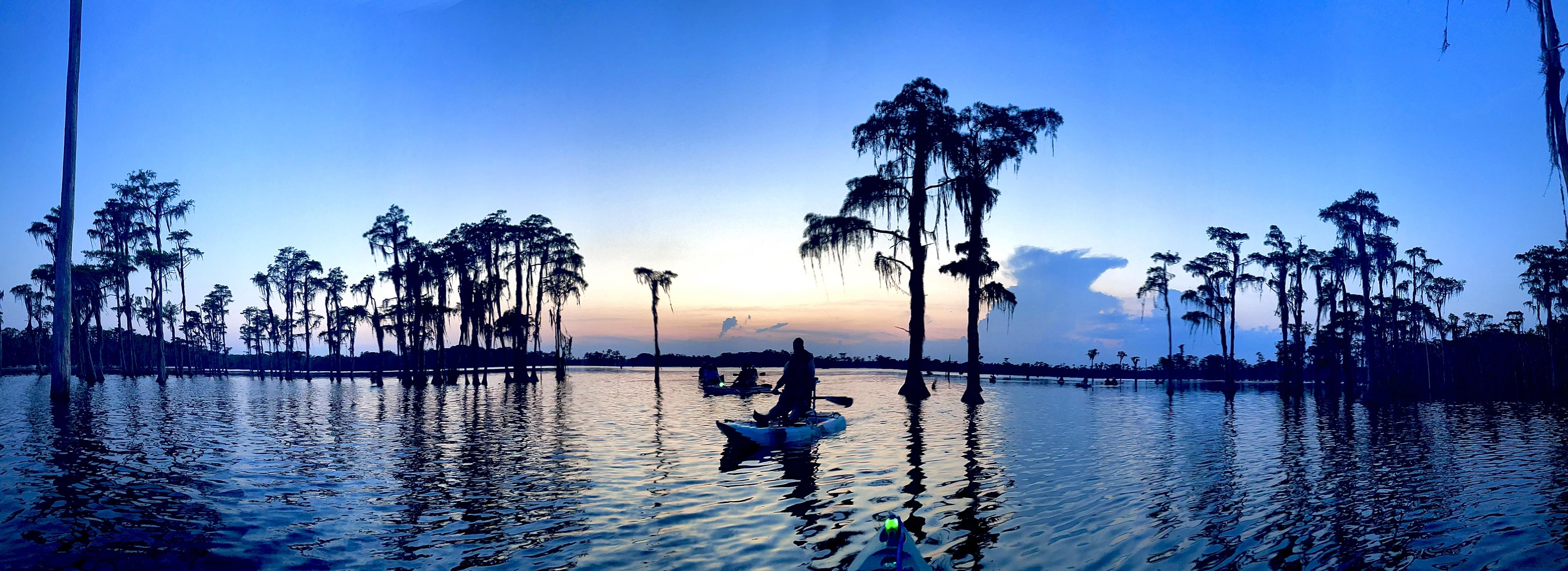 Coral sunset, aqua lake --Gee Edwards