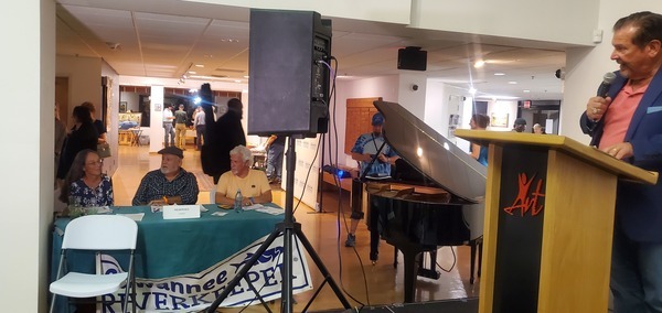 Judges Anna Stange of Madison, FL, Tony Buzzella of Lake City, FL, Joe Smothers of Valdosta, GA