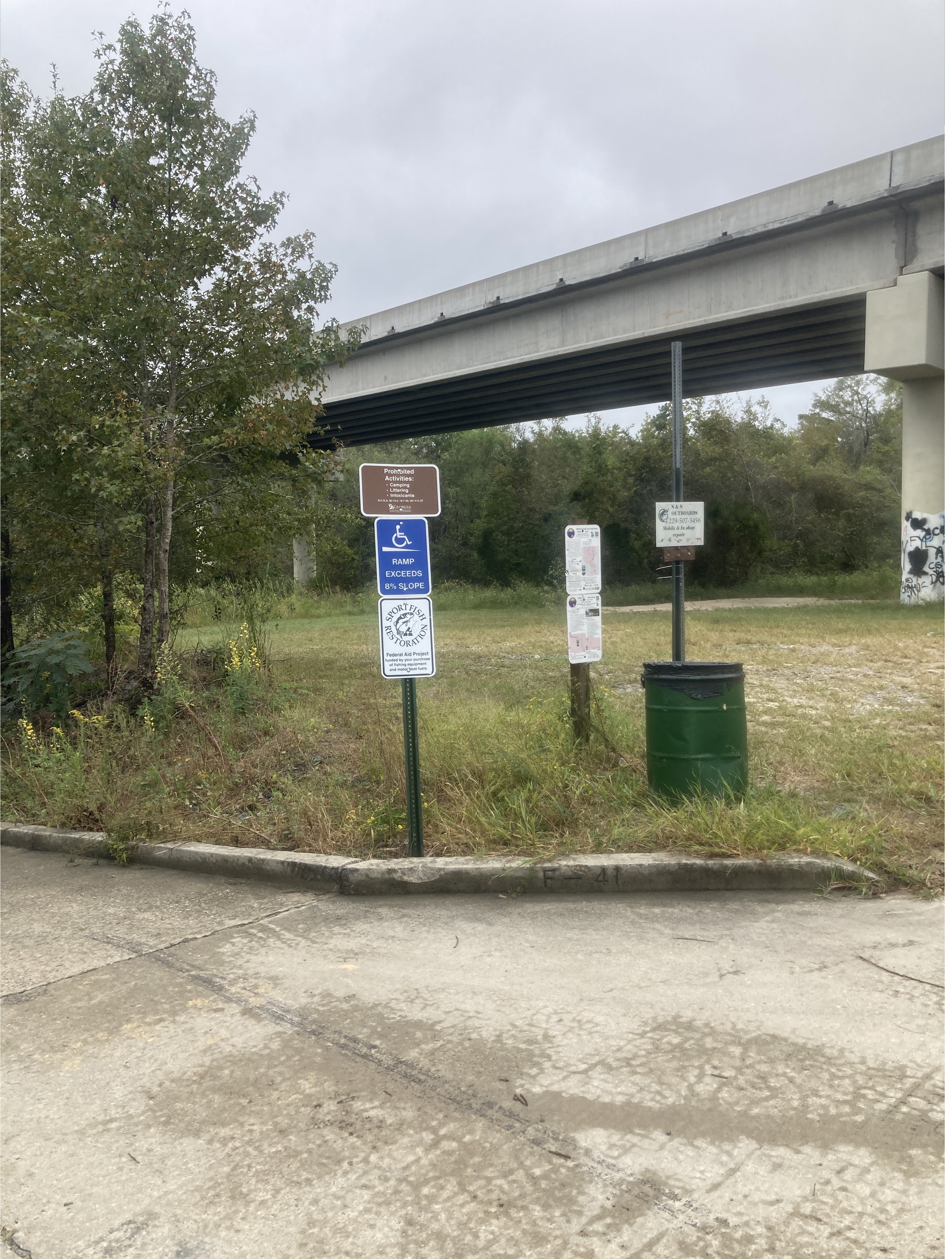 State Line Boat Ramp, Withlacoochee River @ Madison Highway 2023-10-12