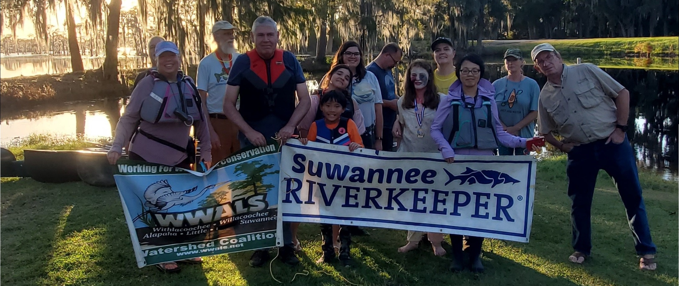 Banners at Banks Lake 2023-10-28