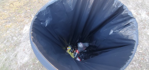 Trash in can, Knights Ferry Boat Ramp, Withlacoochee River @ Knights Ferry Road 2024-01-04