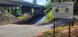 [Sign: White Springs Boat Ramp, 12:00:38, 30.3258252, -82.7391904]