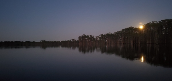 [Full moon over glassy Banks Lake]